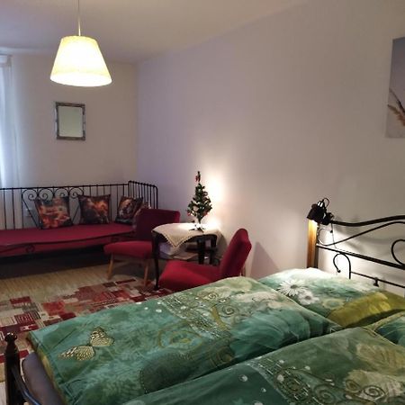 Apartmany Zatec Екстер'єр фото