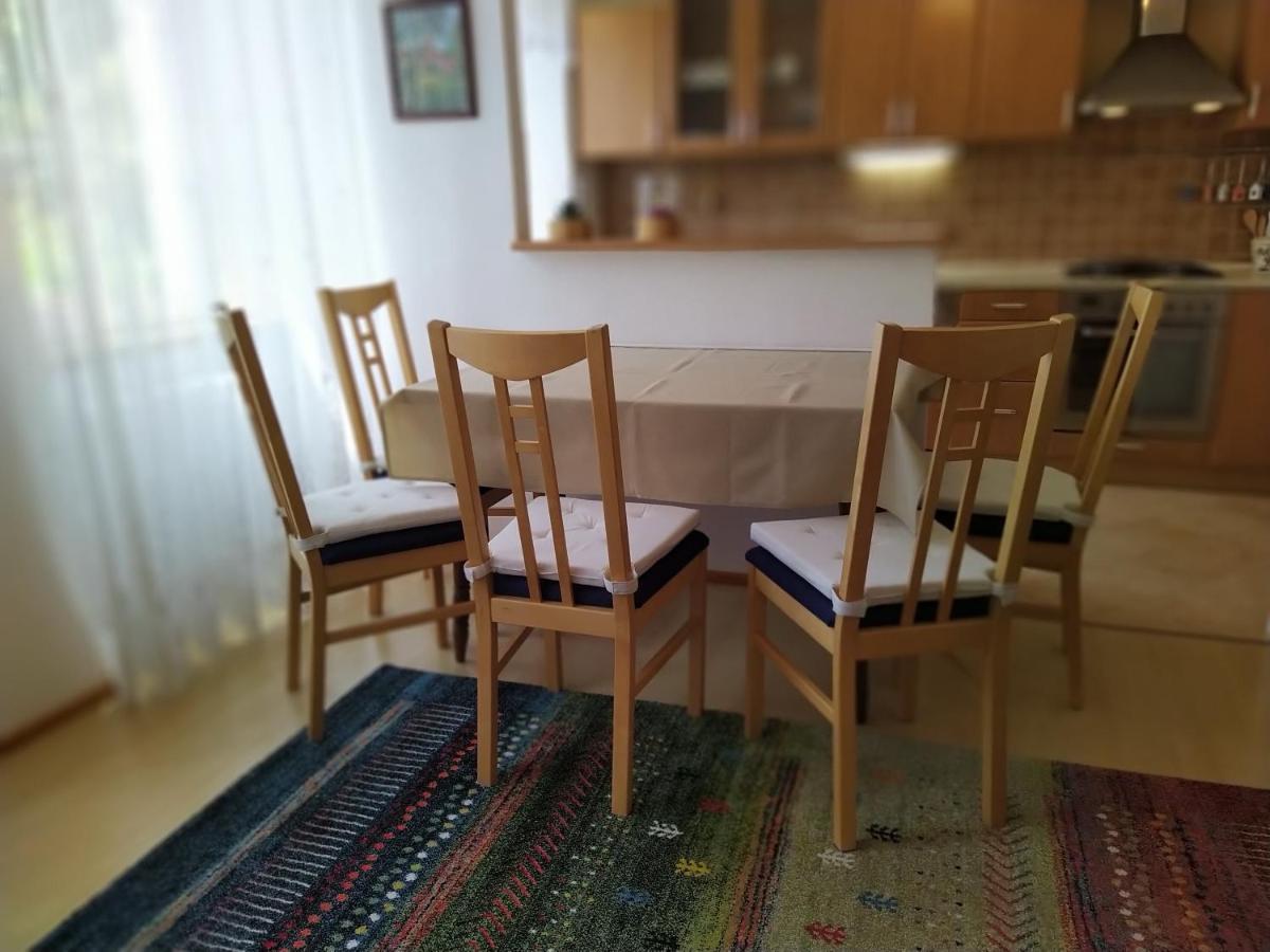 Apartmany Zatec Екстер'єр фото