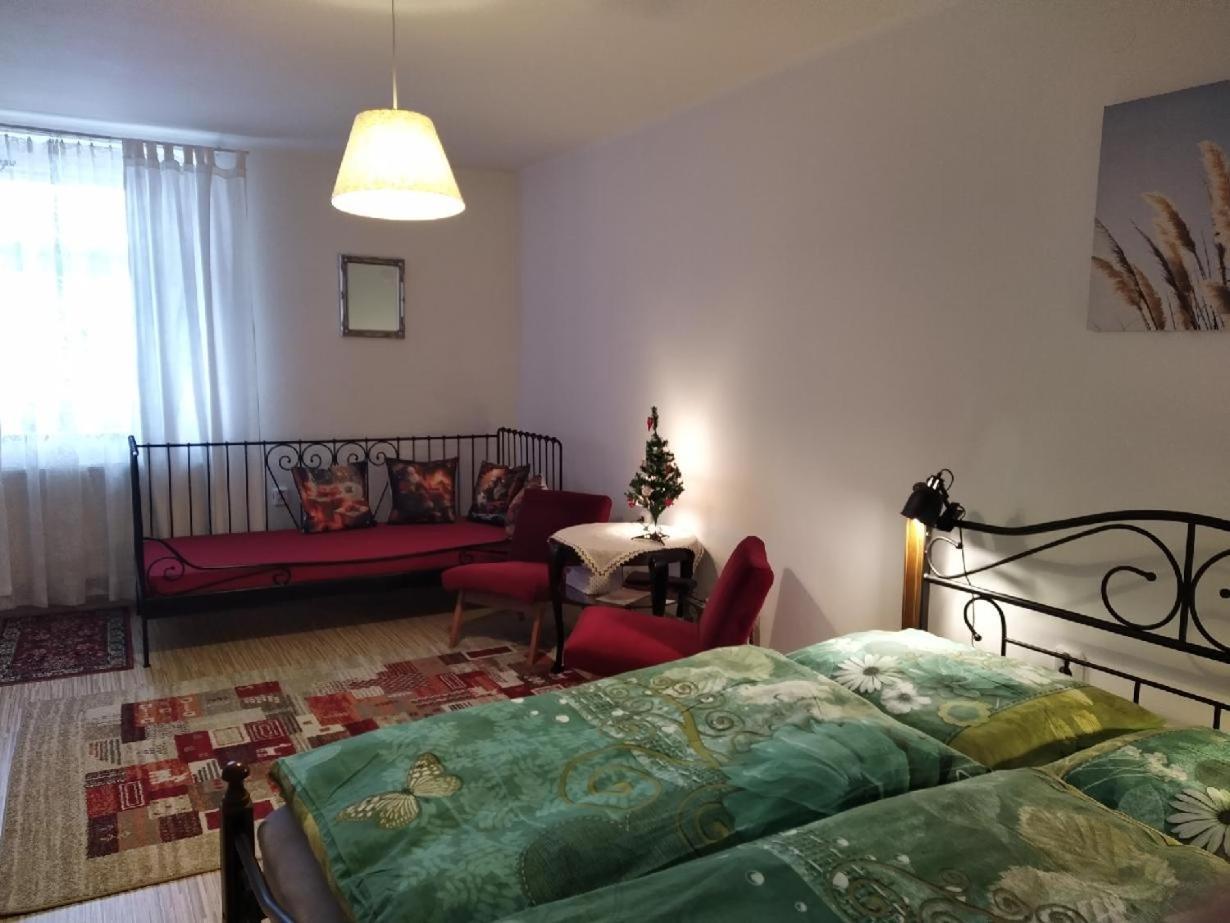 Apartmany Zatec Екстер'єр фото